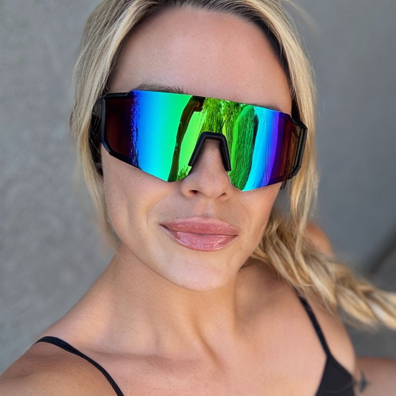 HEAT - MATTE BLACK + GREEN MIRROR + POLARIZED SUNGLASSES - Image 18