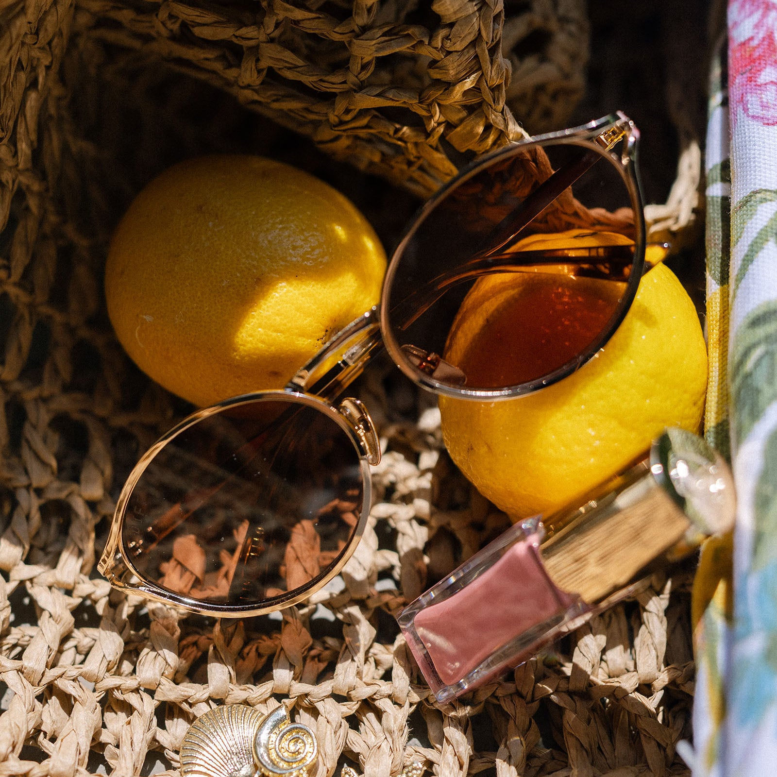 JESSIE JAMES DECKER - LIMONCELLO + GOLD + BROWN SUNGLASSES - Image 10