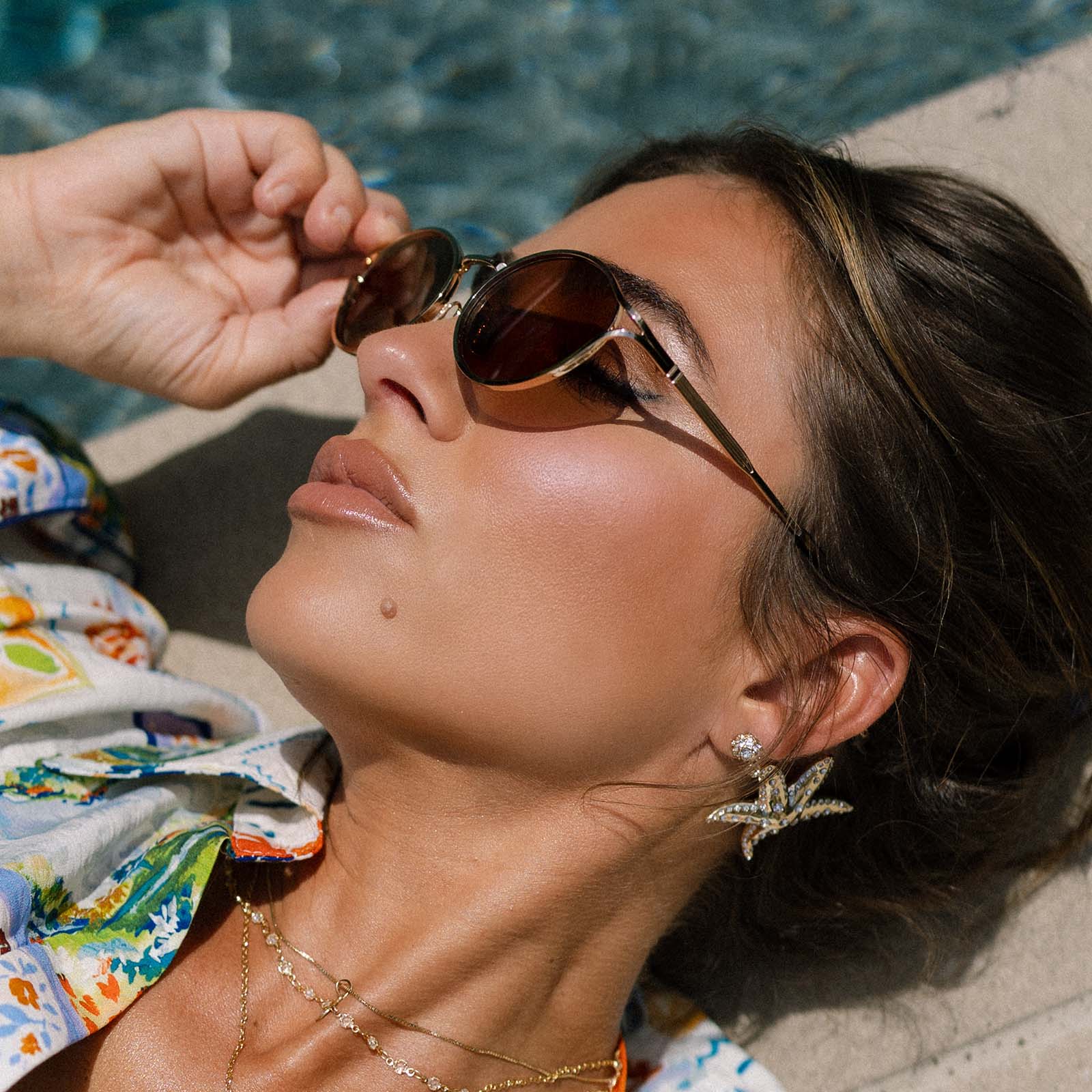 JESSIE JAMES DECKER - LIMONCELLO + GOLD + BROWN SUNGLASSES - Image 5