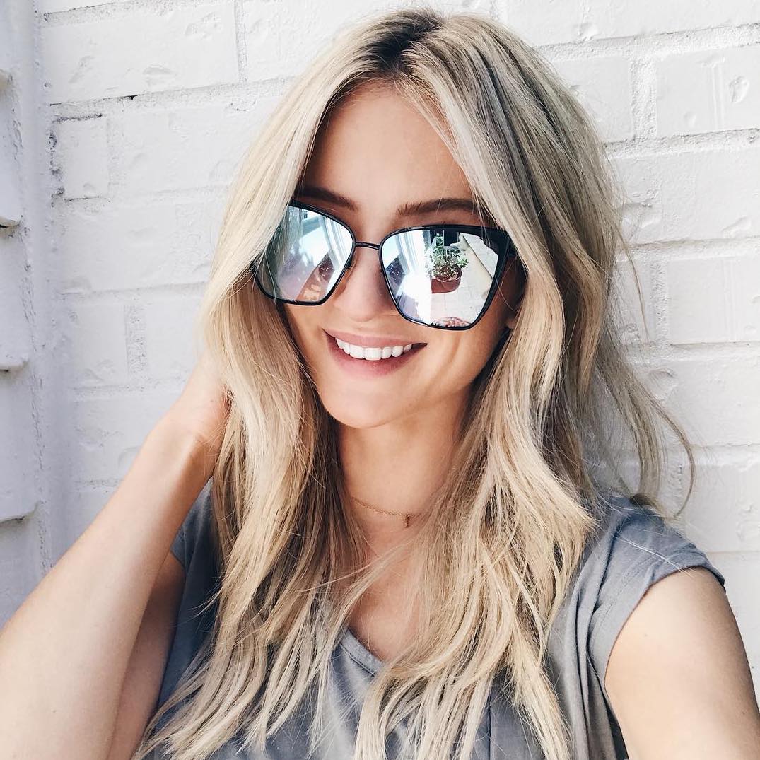BECKY - BLACK + FLASH GREY GRADIENT SUNGLASSES - Image 10
