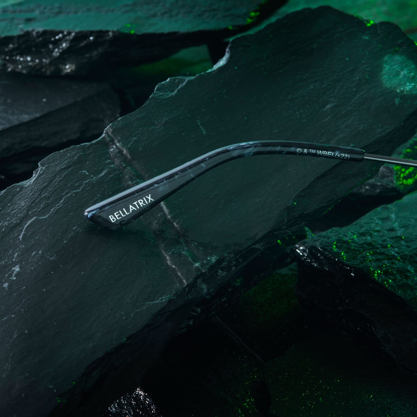 BELLATRIX™ - GEO BLACK + GREY SUNGLASSES - Image 11