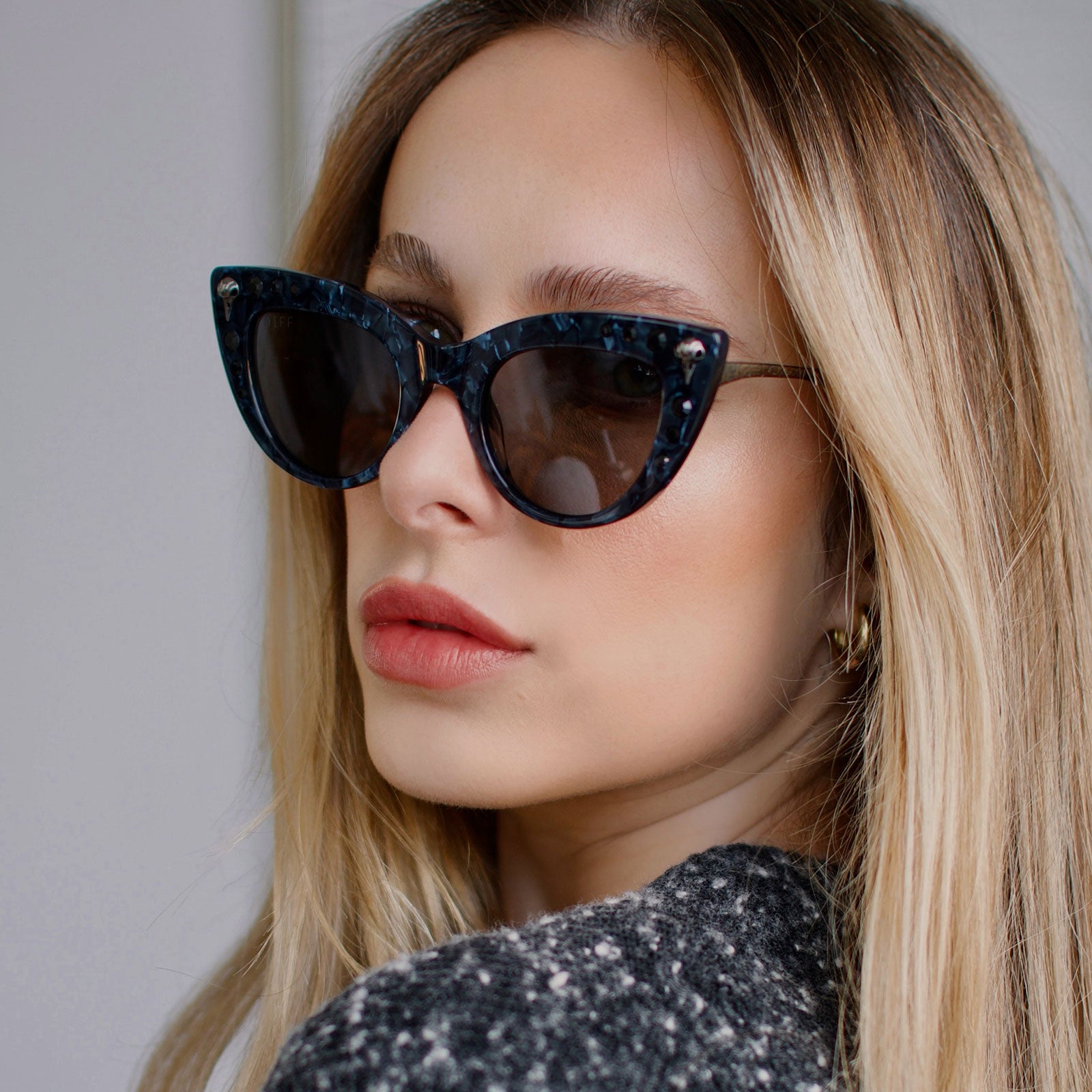 BELLATRIX™ - GEO BLACK + GREY SUNGLASSES - Image 16