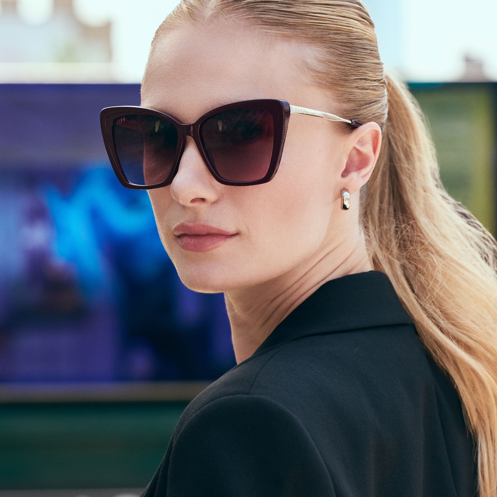 BECKY II - DARK CHERRY LACQUER + DARK CHERRY GRADIENT + POLARIZED SUNGLASSES - Image 5
