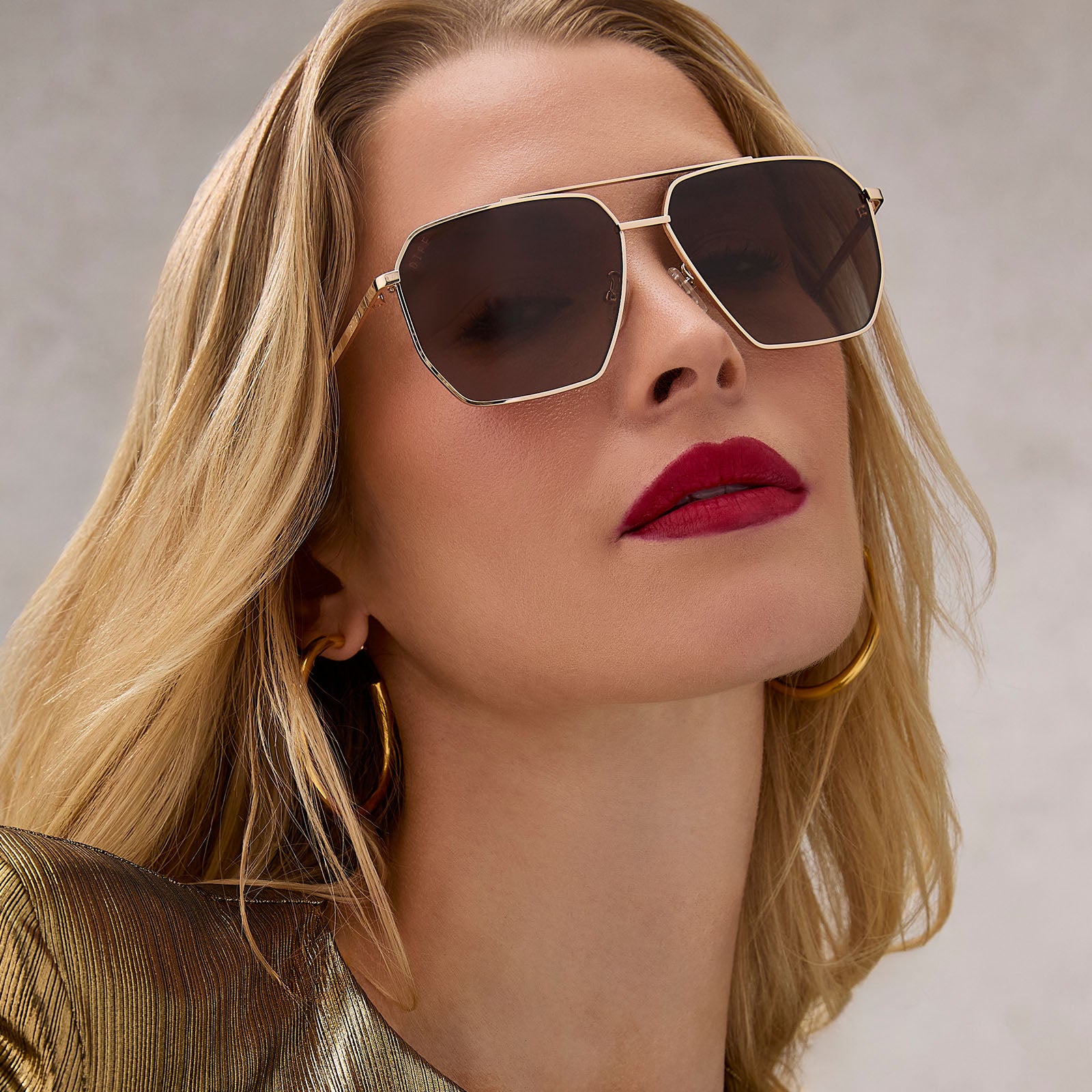 BERKELY - BRUSHED GOLD + GLASSES - Image 10