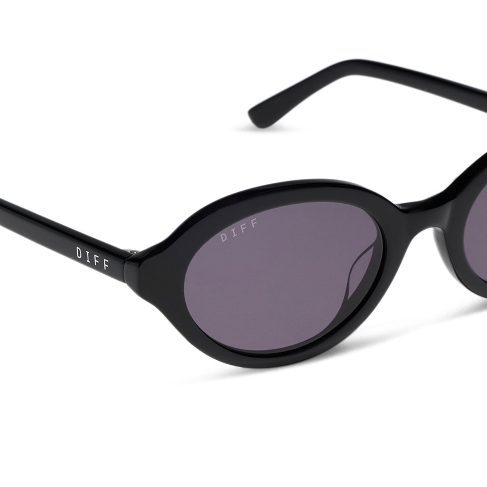 JULIA - BLACK + GREY SUNGLASSES - Image 4