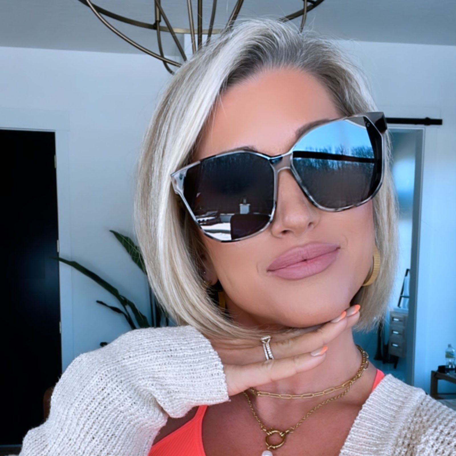 GIA - CREAM TORTOISE + GREY SUNGLASSES - Image 10